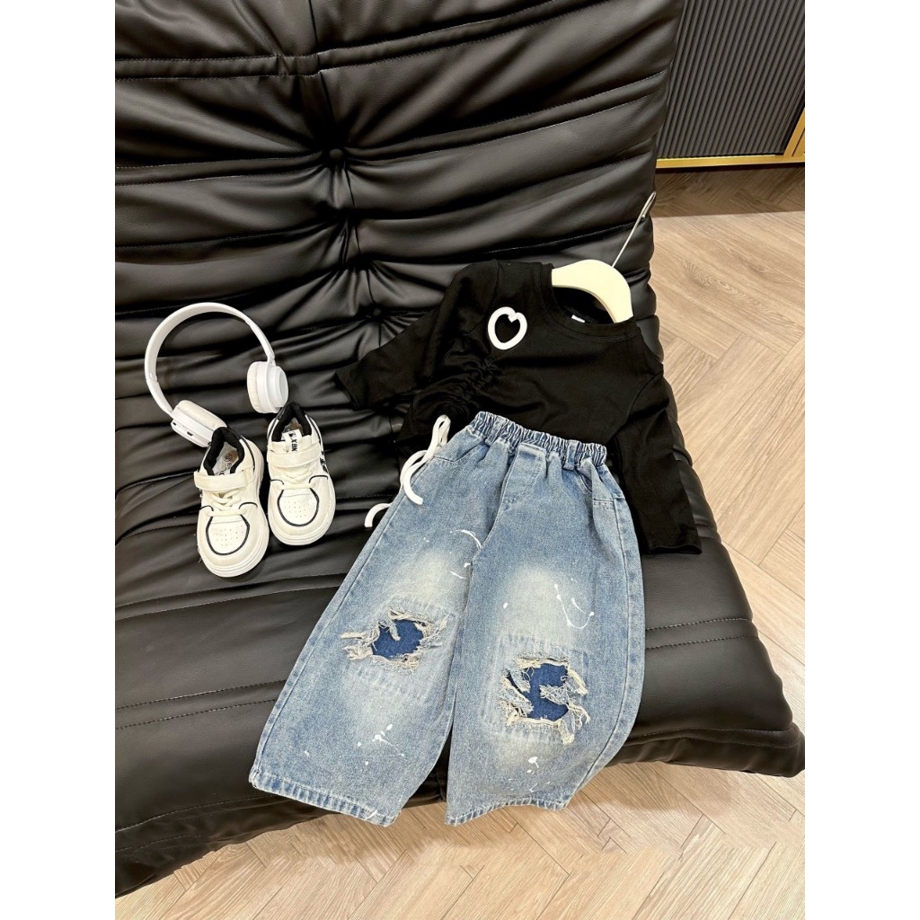 Bộ thu đông bé gái , sét bộ quần bò suông rách đắp gối kèm áo cotton nhún eo sành điệu cho bé gái 10-30kg