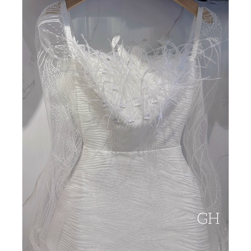 Váy ren kim sa thiết kế tay dài ngực đính lông vũ sang chảnh size SML - HP82