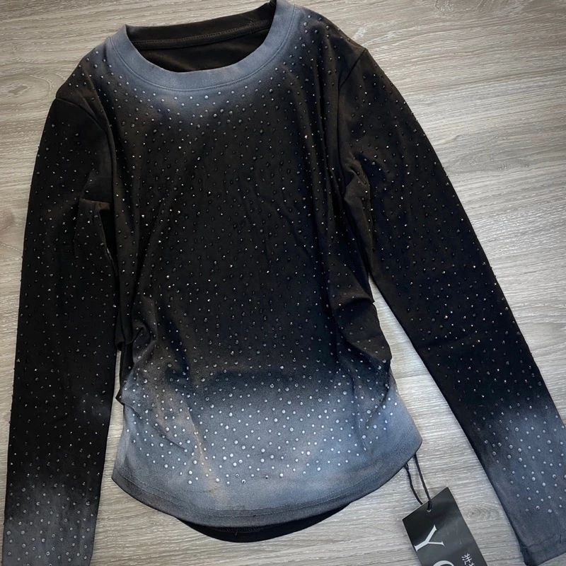 Áo thun đính đá loang hàng QC