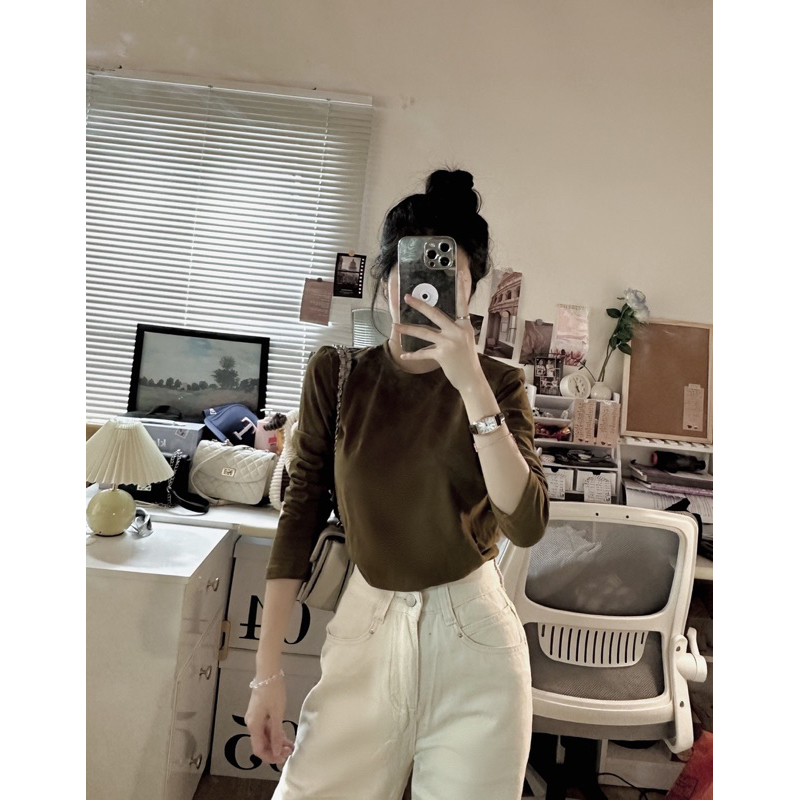 Áo trơn dáng vừa