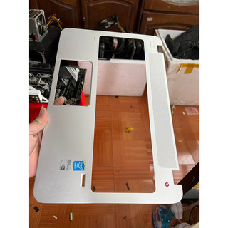 Thay vỏ laptop hp envy 15 15-j101tx cũ khá đẹp
