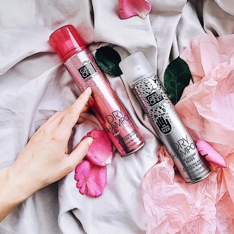 Bình xịt gội đầu khô GIRLZ ONLY Hair Care Dry Shampoo 200ml