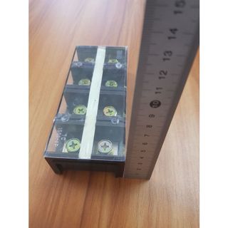 Cầu đấu dây điện 4 pha 150A
