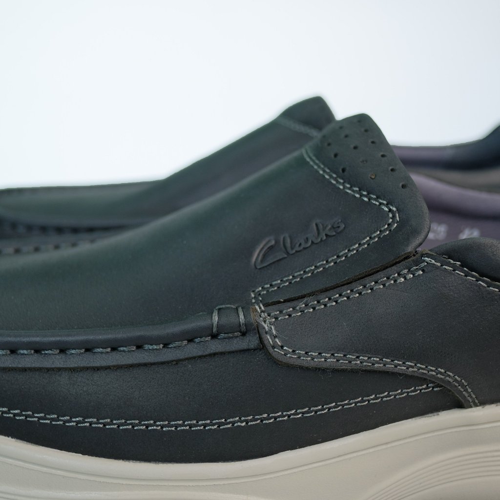 Giày Da Clark - 6235 Fullbox - Dáng Slip - on Da Nam - Da Thật - Lót Êm Ái - Đế Đàn Hồi Tốt - Sấu Vui Vẻ