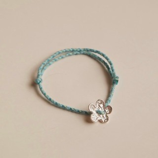 [Novembre] Lắc tay - 020
