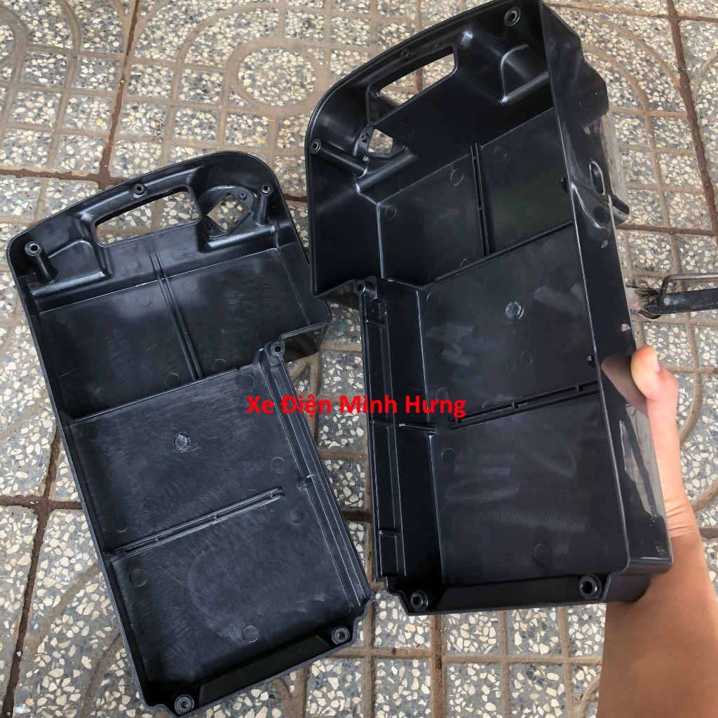 Hộp TL xe điện - hộp bình T asama - hộp bình xe đạp điện - hộp bình xe điện - vỏ hộp 4 bình xe đạp điện - hộp đựng bình | BigBuy360 - bigbuy360.vn