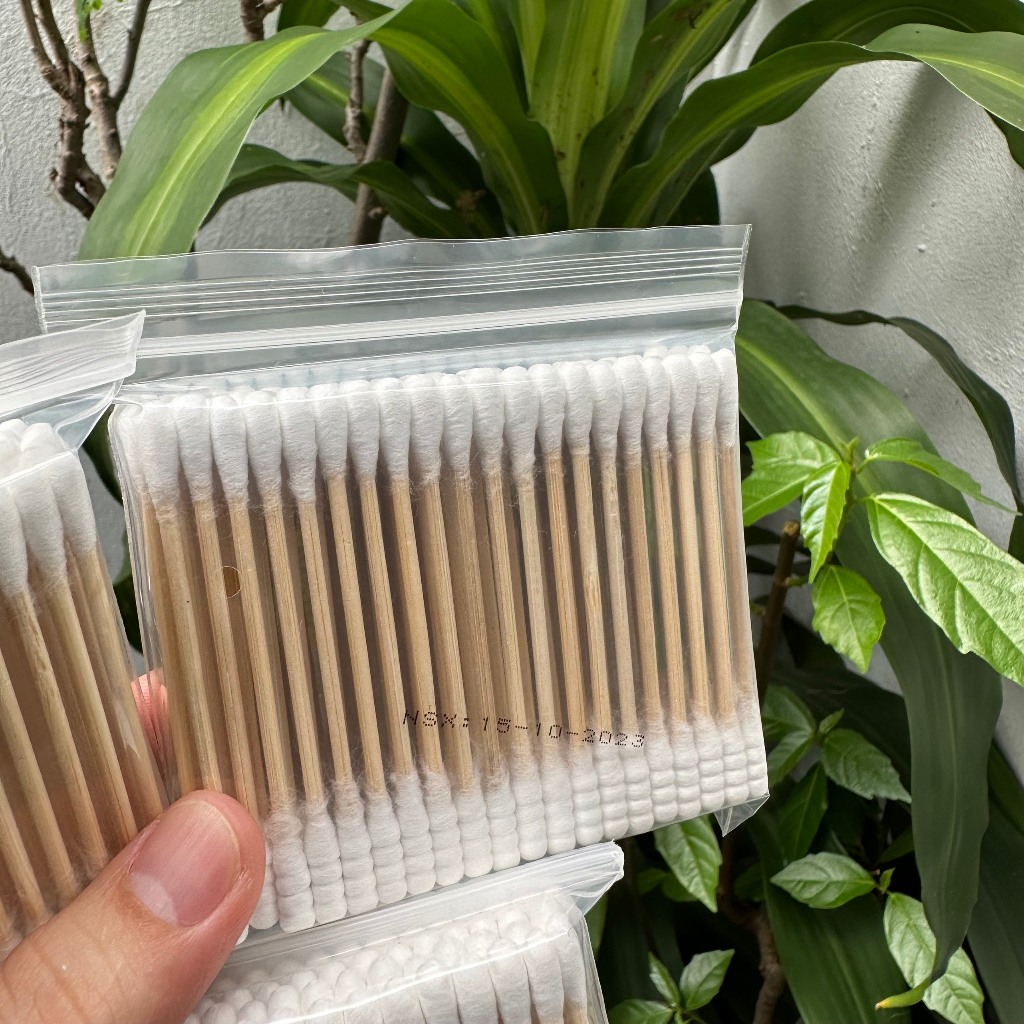 Tăm Bông Cao Cấp Cute 100% Bông Tự Nhiên - Bông Tăm Thân Trúc Túi 100 Cây - Tăm Bông Thân Gỗ