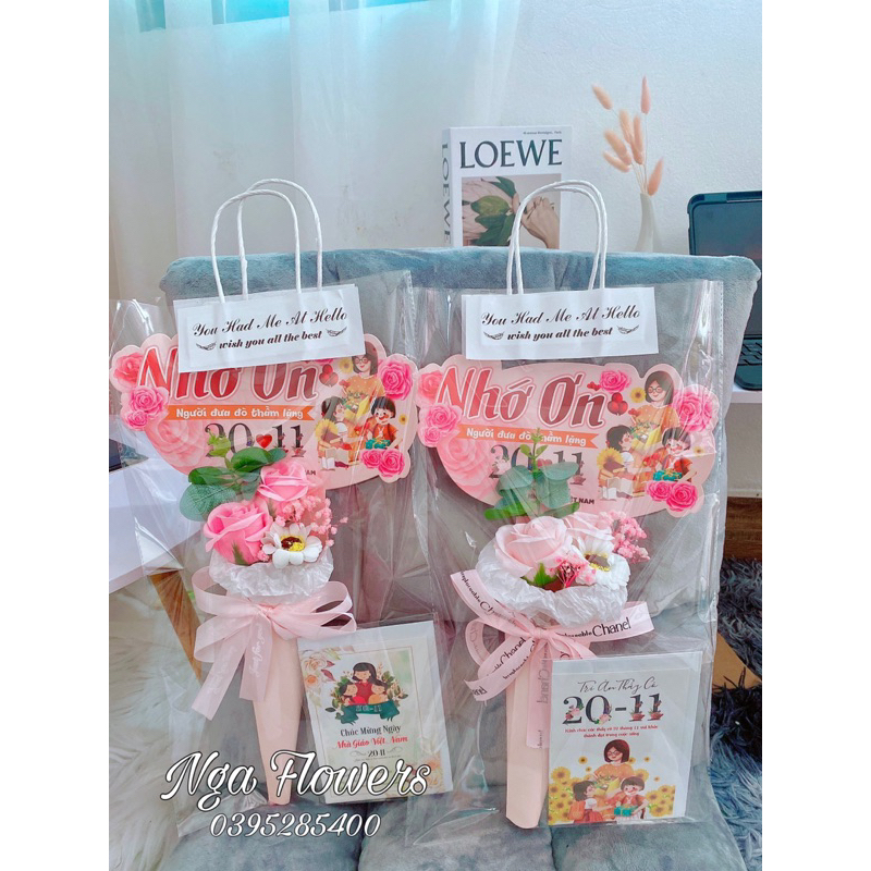 Bó Hoa 3 Bông Mix Kèm Túi Xách Thiệp Nhân Ngày 20/11