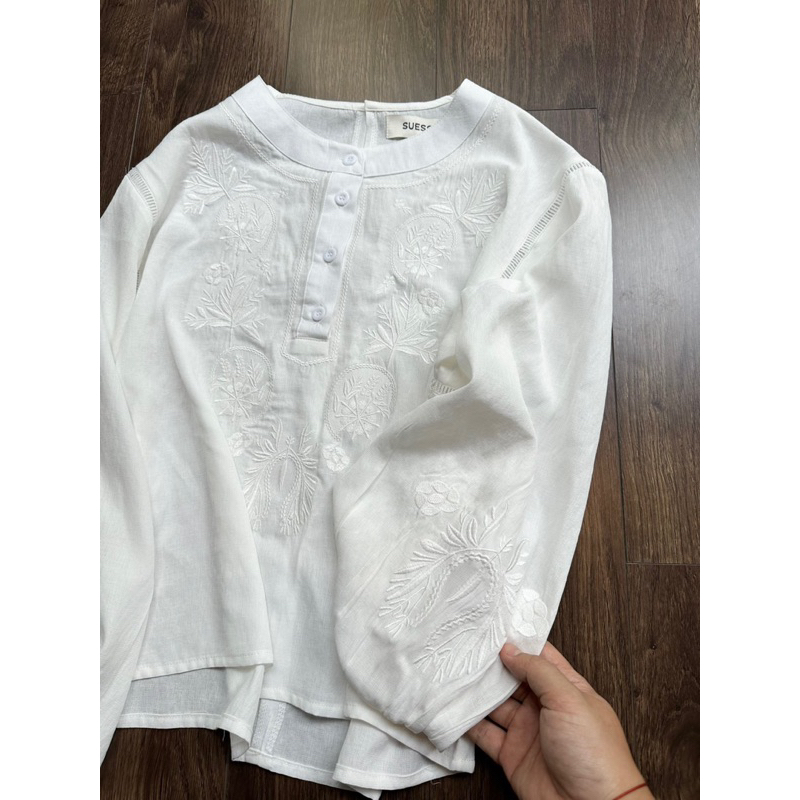 Áo linen thêu
