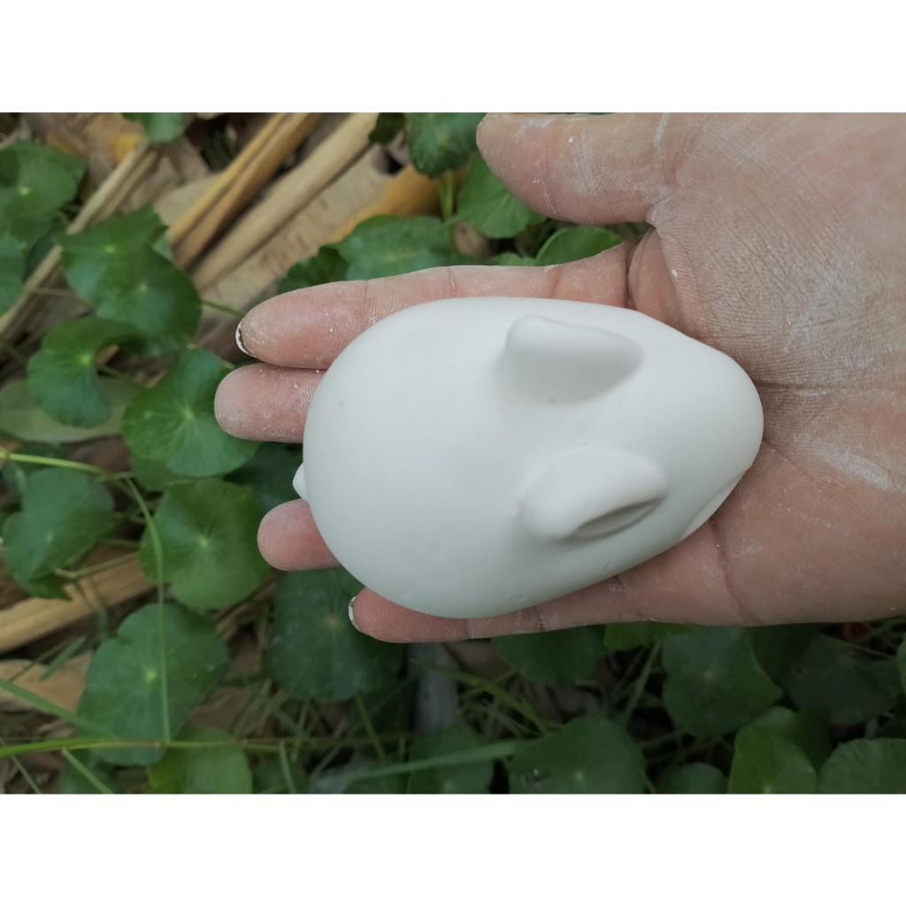 MÃ 01 - Tượng tô màu con thỏ nằm