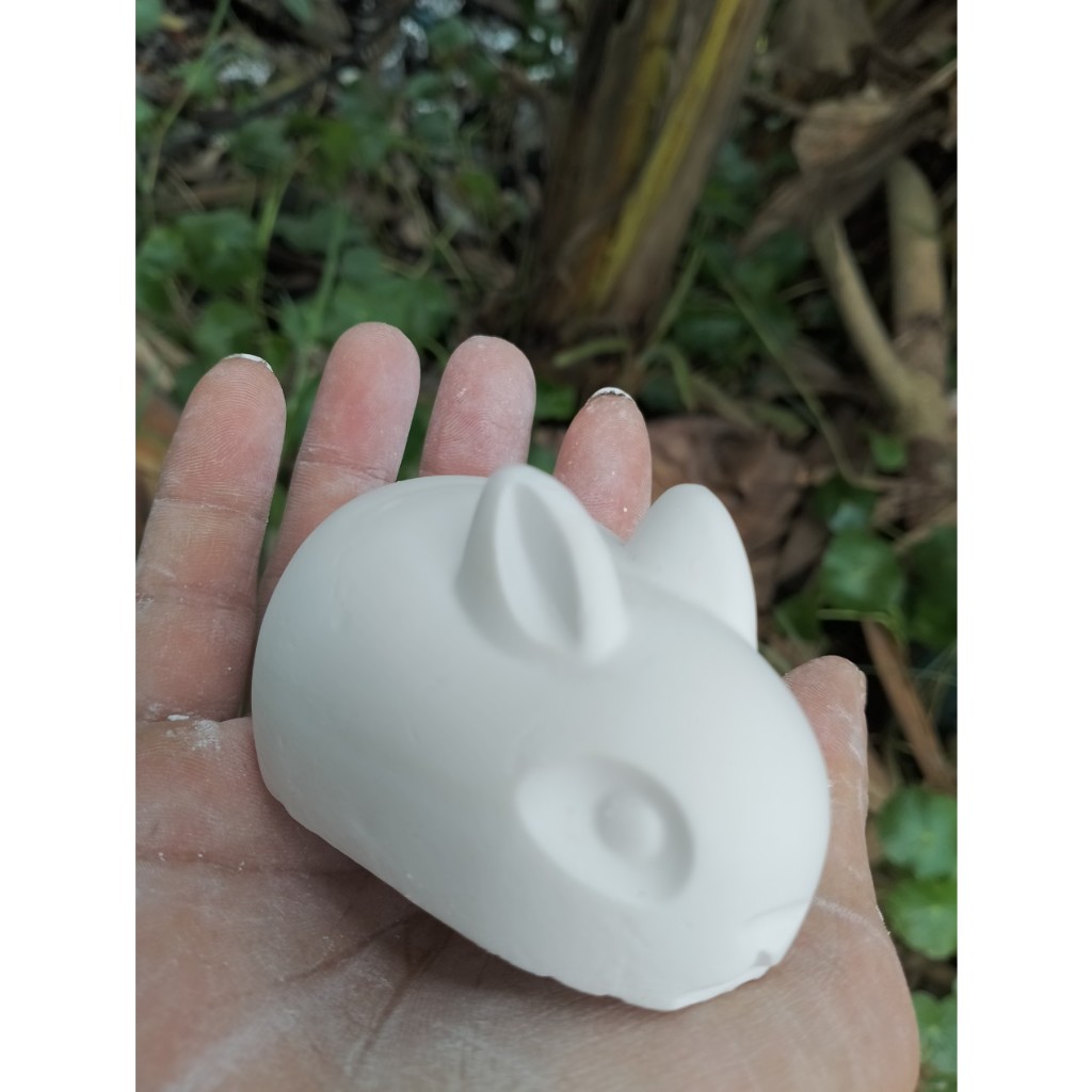 MÃ 01 - Tượng tô màu con thỏ nằm