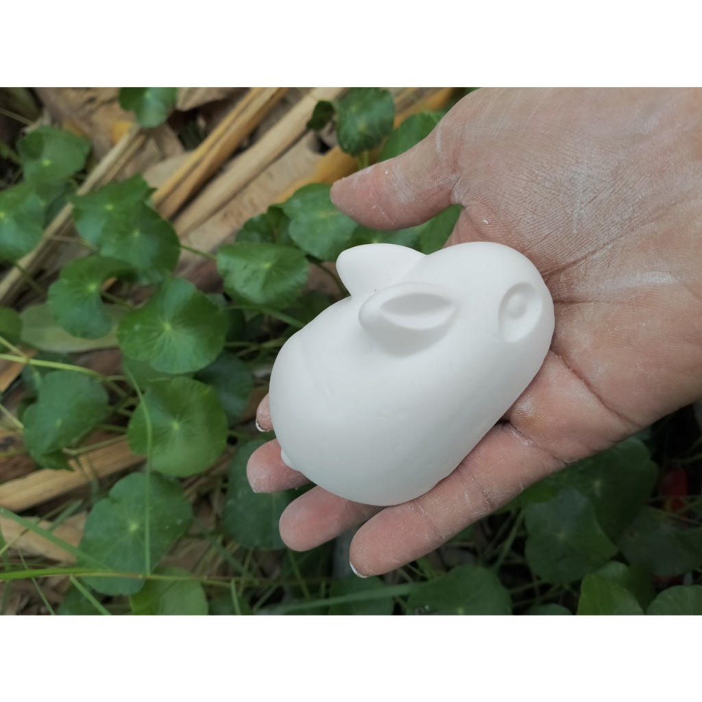 MÃ 01 - Tượng tô màu con thỏ nằm