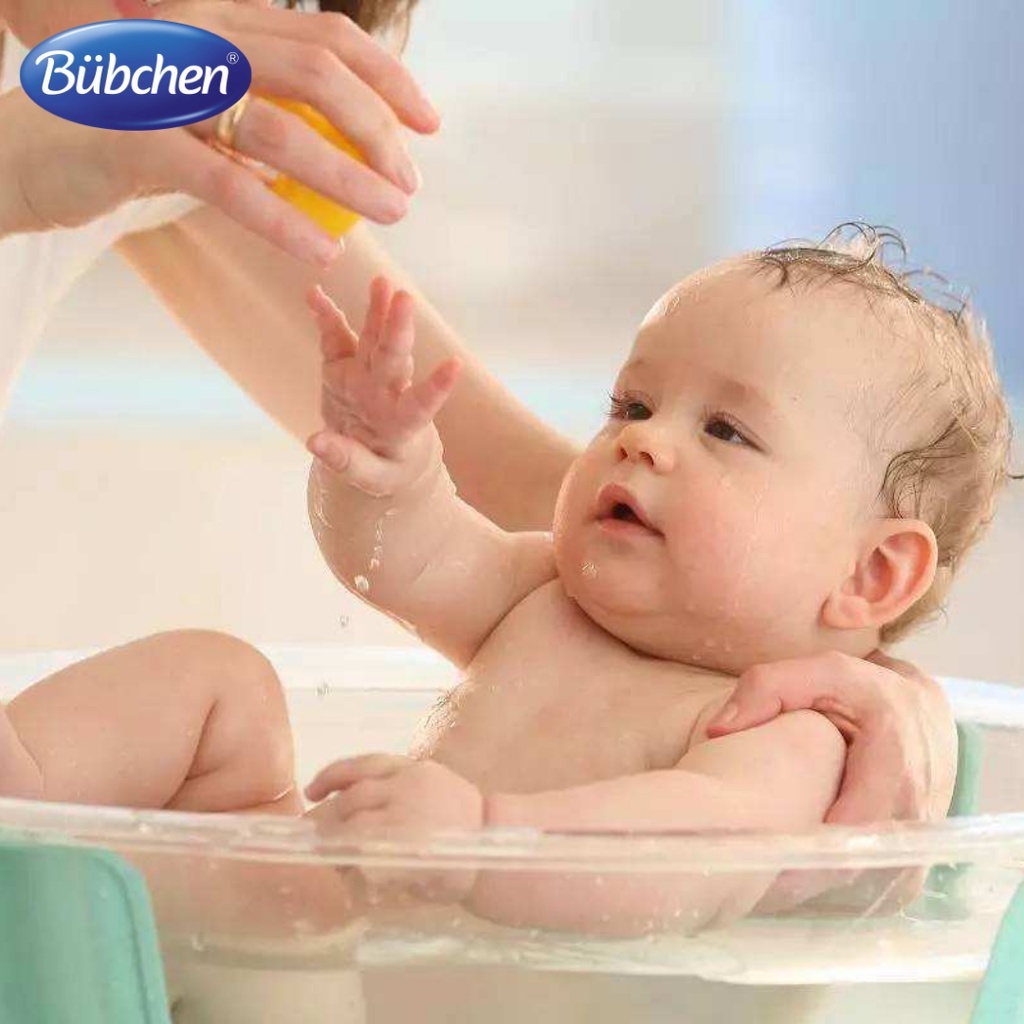 Sữa tắm gội toàn thân an toàn dịu nhẹ cho bé 2in1 Bubchen HimbeerspaB 230ml dành cho bé từ 1t