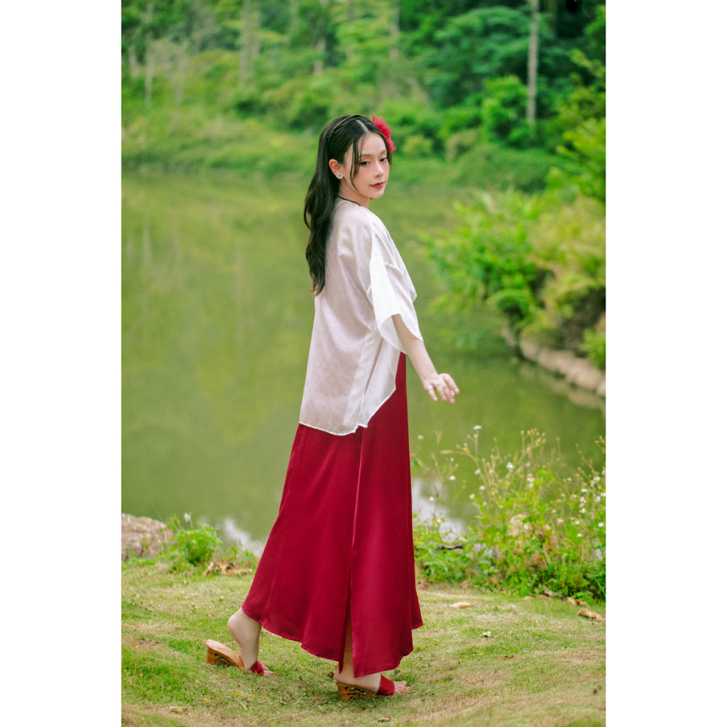 Sumire Store Áo khoác tơ Vân Thanh - Trắng ẩn hồ ly