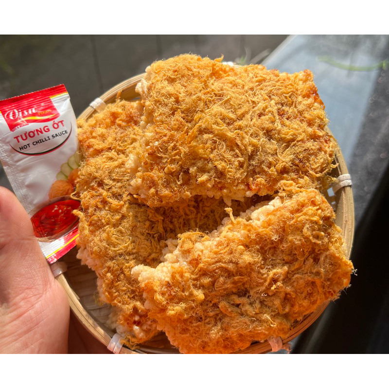 Cơm cháy vuông siêu chà bông 200g sản phẩm mới ra mắt