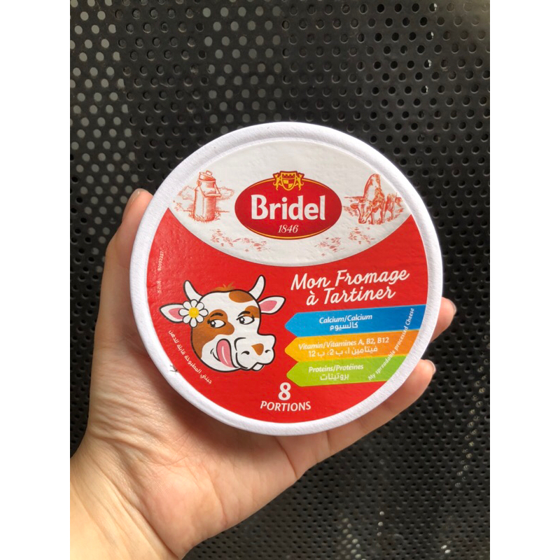 Phomai Bridel của Pháp (date T04/2024)