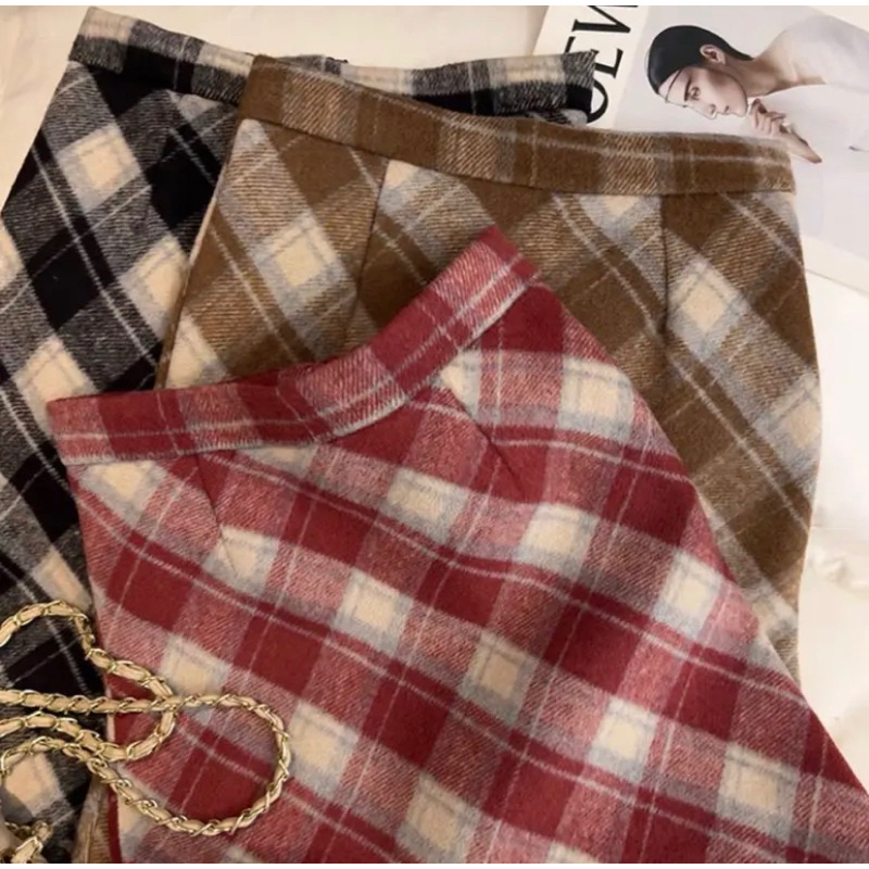 Chân váy dạ caro dáng dài
