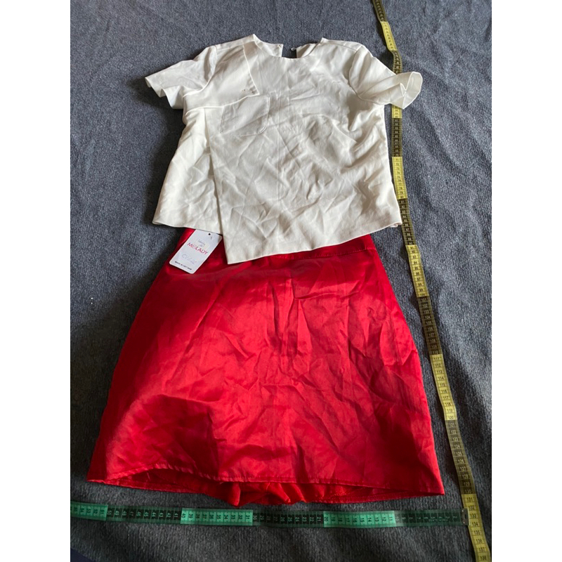 Set đầm đỏ và áo >57kg