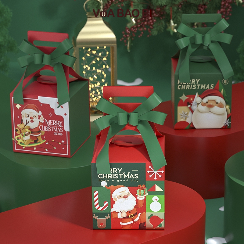 Hộp quà Noel vuông 10cm quai xách H31 hộp giấy mini Giáng sinh quai cầm dễ thương