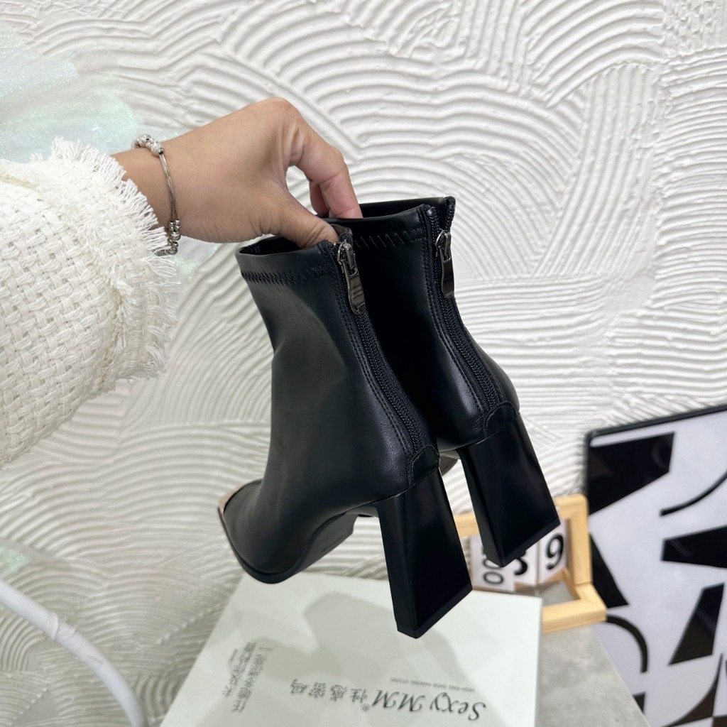 Bốt lửng SEXY gót dẹt da thật phối mũi vàng hàng QCCC