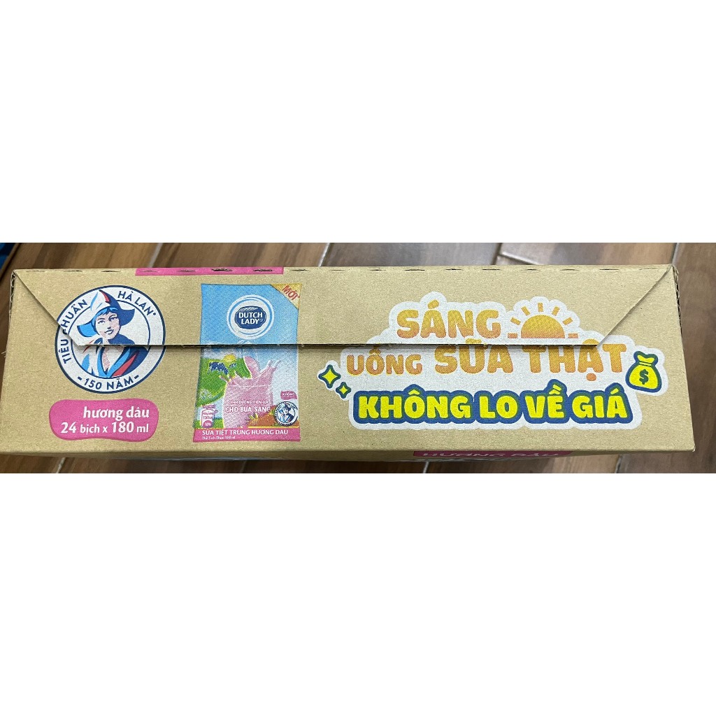 SỮA BỊCH CGHL- VỊ DÂU 180ML - 24 bịch