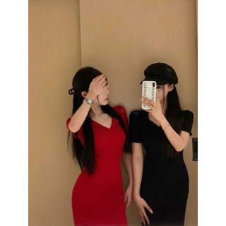 ( sẵn cốm)đầm len body cổ PoLo