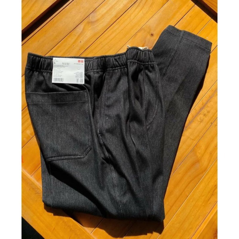 - QUẦN UNIQLO - JERSEY RELAXED ANKLE PANTS - DENIM - CODE: 372- 434930