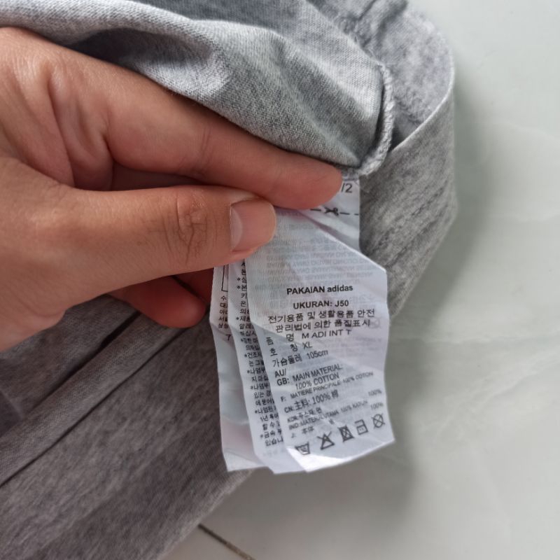 Áo Thun Adidas Real 2hand