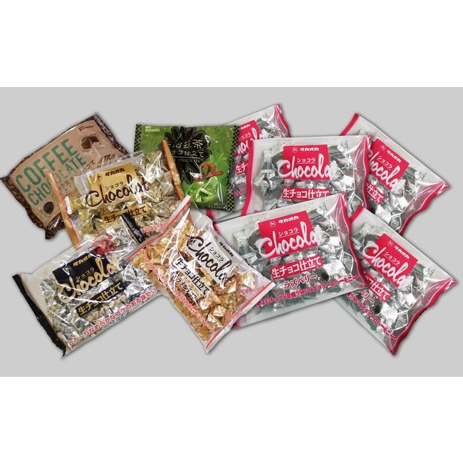 Socola tươi Takaoka nhân trà xanh, nhân truyền thống mềm mịn, tan chảy