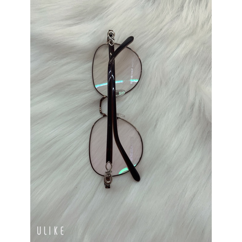 Kính si thay tròng xịn