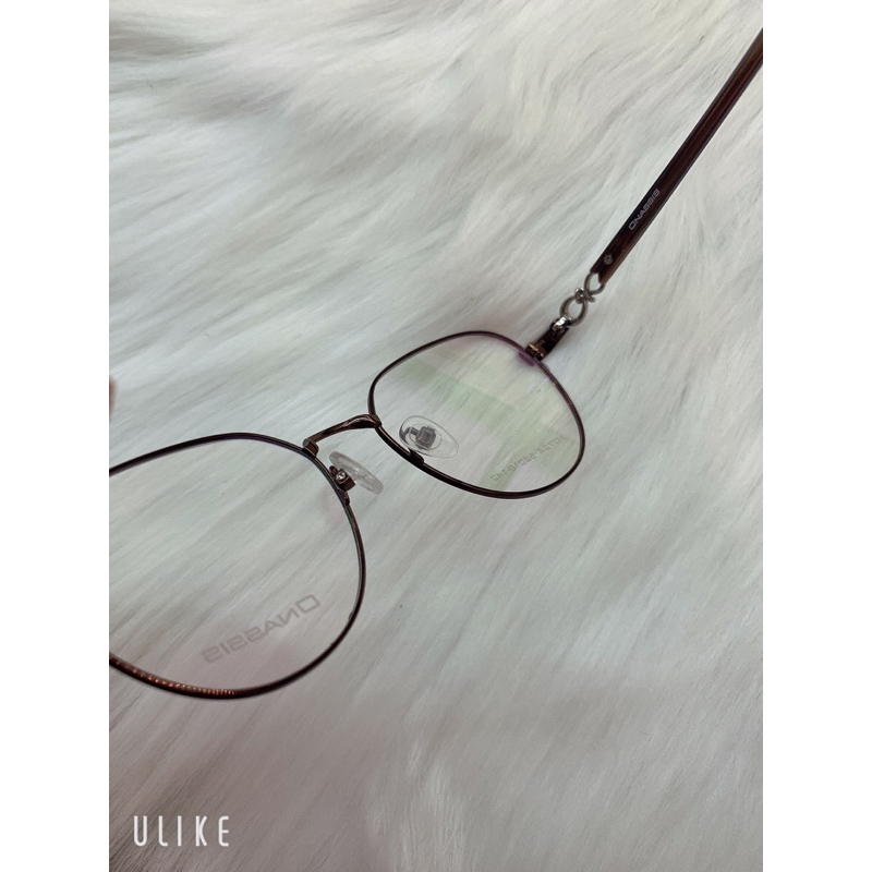 Kính si thay tròng xịn