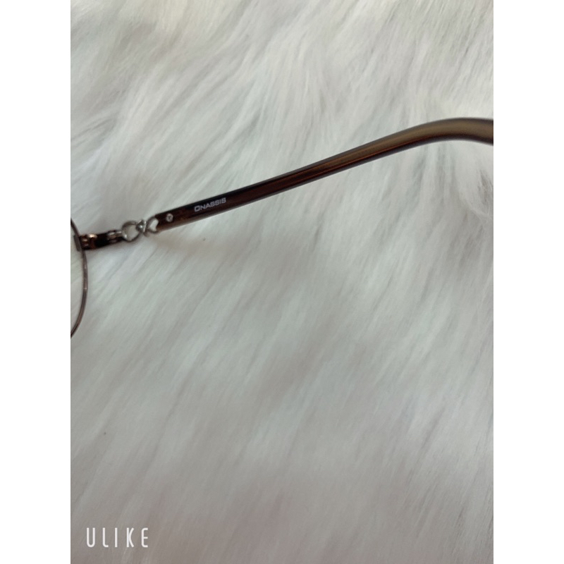 Kính si thay tròng xịn