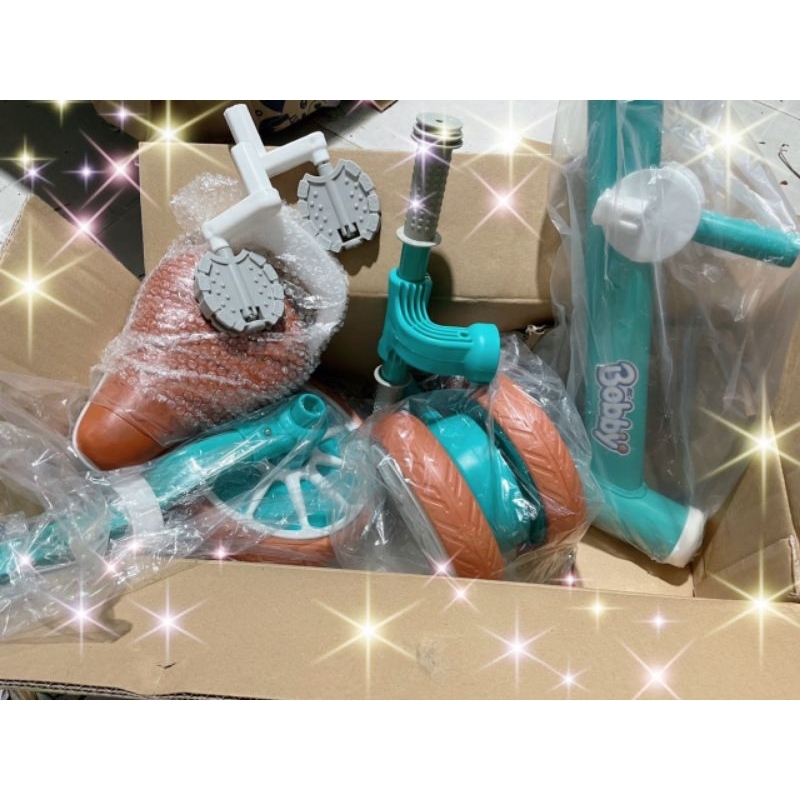 Xe chòi chân thăng bằng có bàn đạp cho bé chiều cao yên