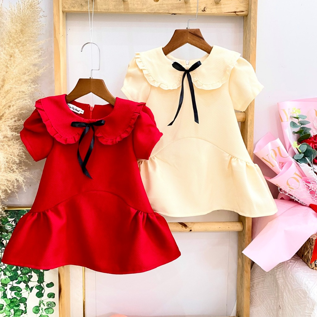 Đầm ngắn tay đính nơ dáng xoè mặc sang