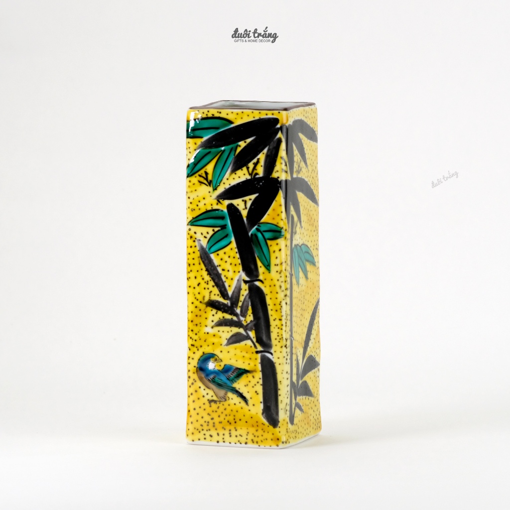 Bình hoa Kutani Yoshidaya vuông W6.2 cm x D6.2 cm x H18.7 cm - AP7-1019