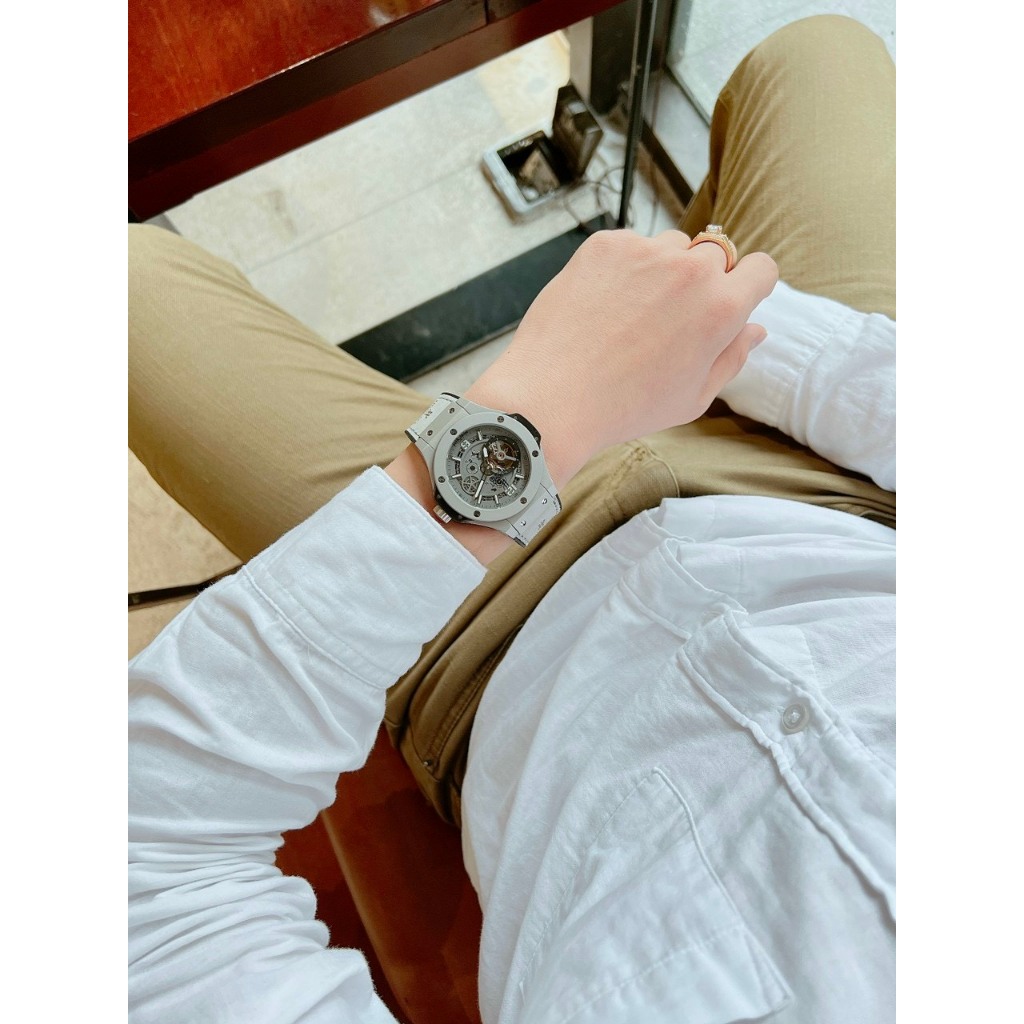 Đồng hồ nam Hublot Vendome Tourbillon 46mm máy cơ ETA Thuỵ Sĩ, hoạ tiết horse