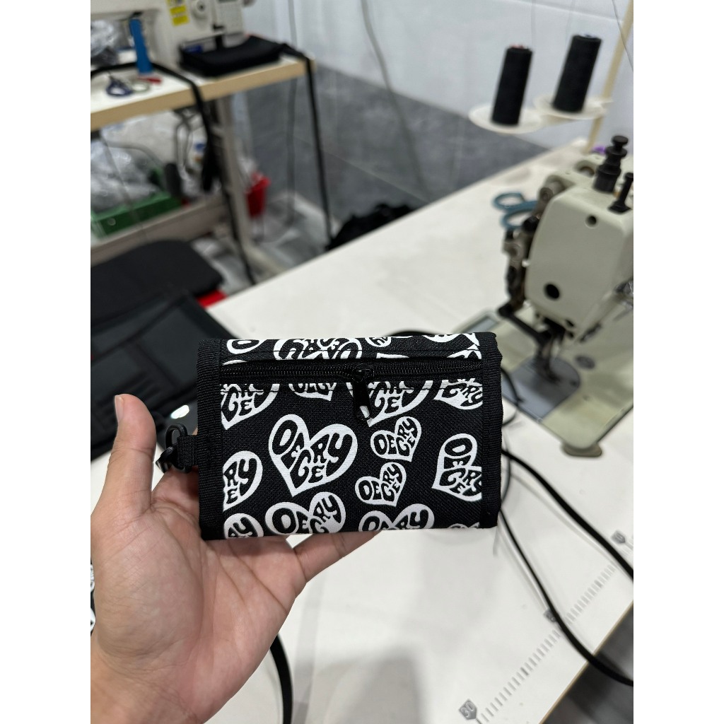 Ví Ngắn unisex có dây đeo Cổ - Degrey trái tim