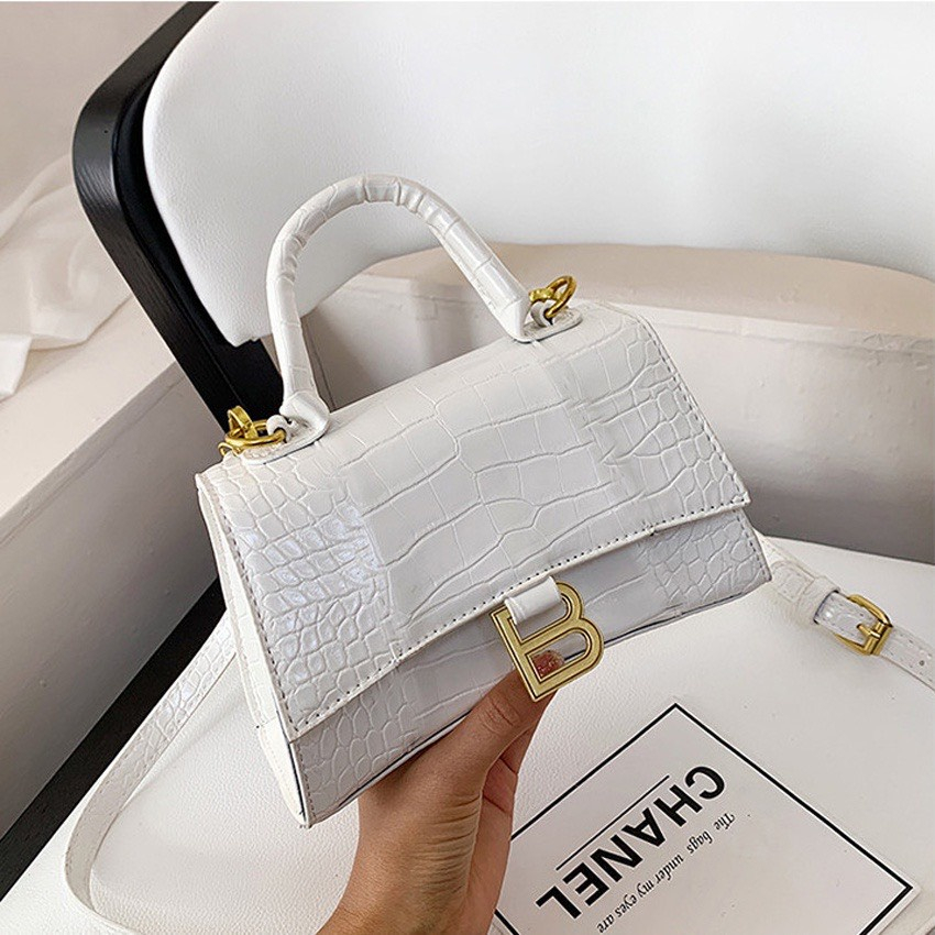 Túi xách nữ dáng xinh túi chéo nữ đeo vai đeo chéo hot trend phong cách trẻ trung ok TDC517