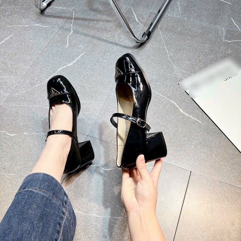 Giày mũi vuông bóng parada vá mũi 2 màu, giày bít gót gót vuông 3cm mã EC292