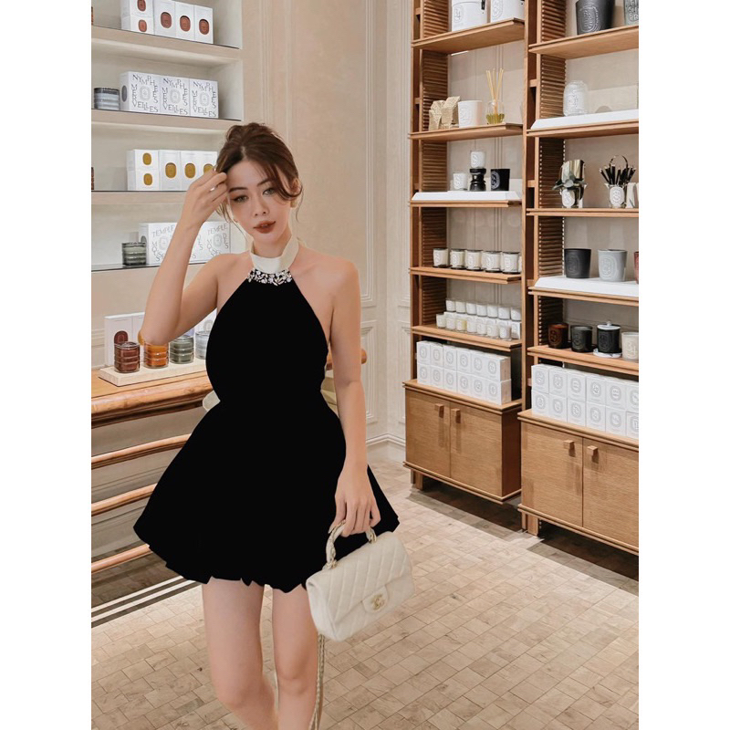 Váy yếm nhung nơ lưng siêu xinh đẹp sang chảnh xinh xẻo