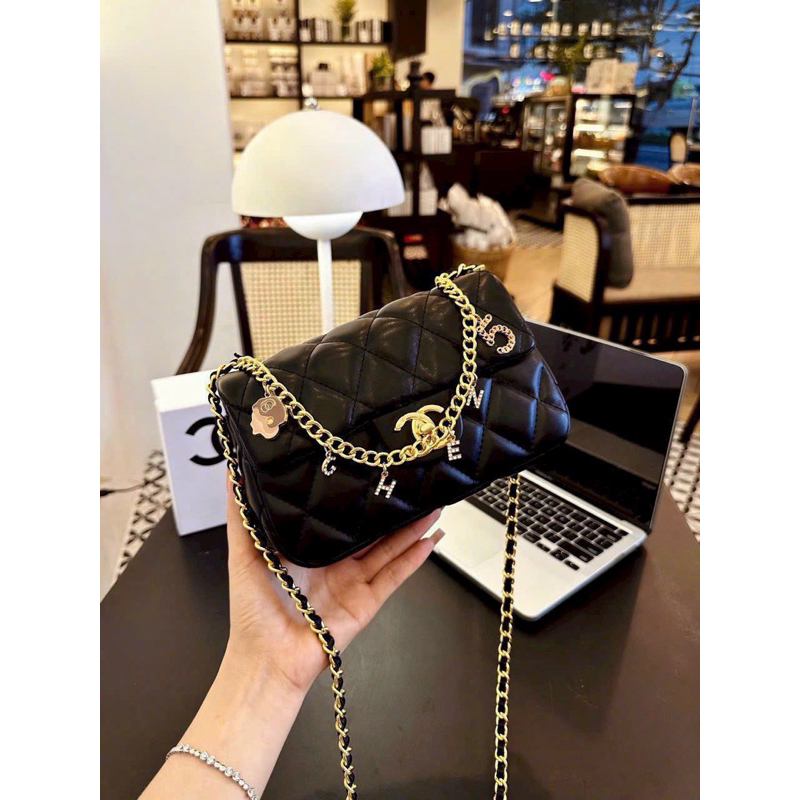 Túi đeo chéo nữ