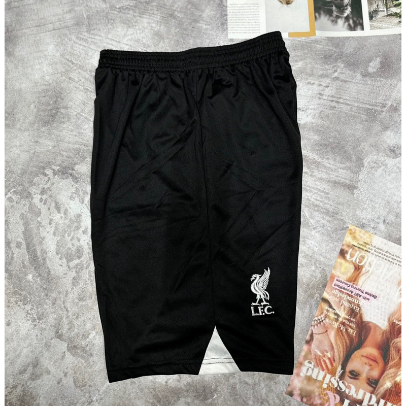 Quần đùi bóng đá vải thái clb Liverpool màu đen 2023 đủ size S m l xl xxl