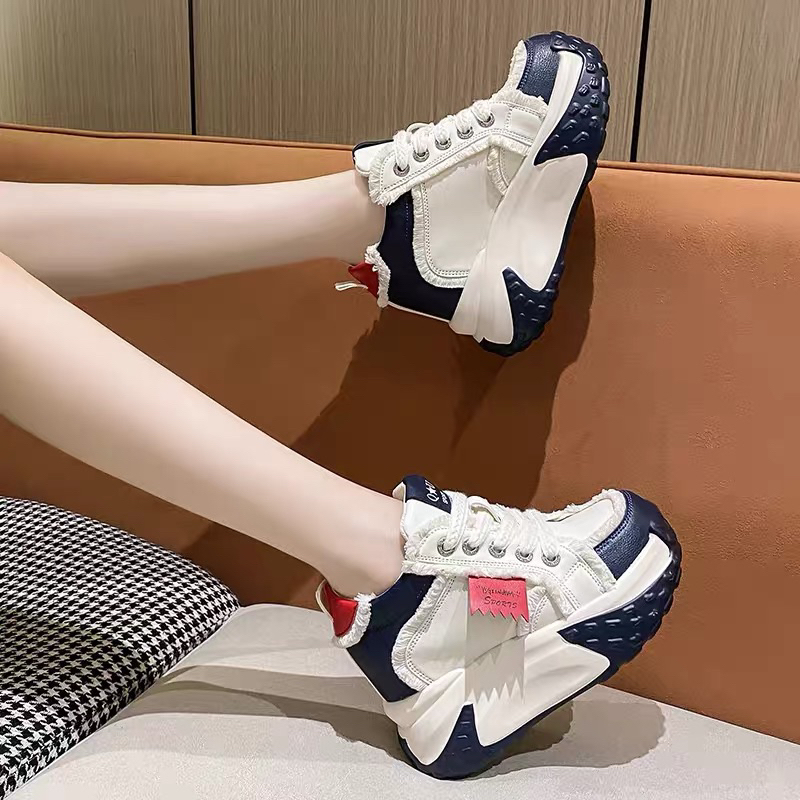 Giày thể thao đế độn 10cm