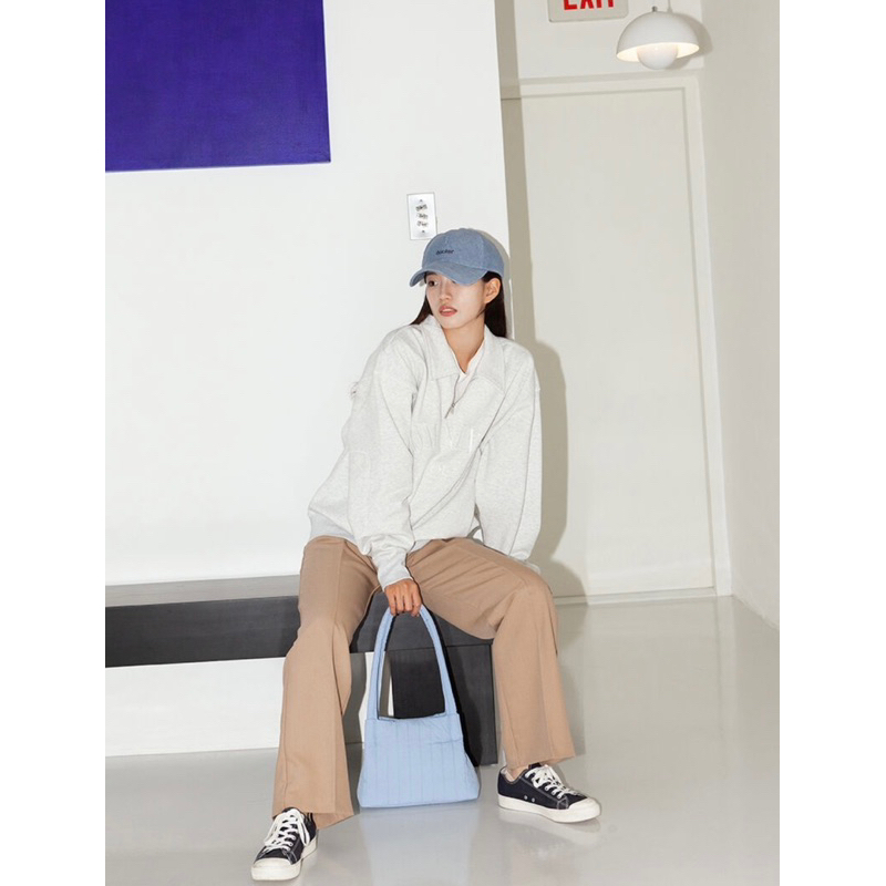 Túi I Think So Mini Neat Puffy