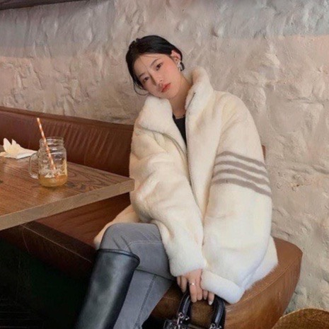 Áo Khoác Lông Thome Mượt Dày Dặn Cao Cấp - Áo Khoác Lông Cừu Phối 4 Sọc Tay Fom Unisex Cực Đẹp Hottrend 2023
