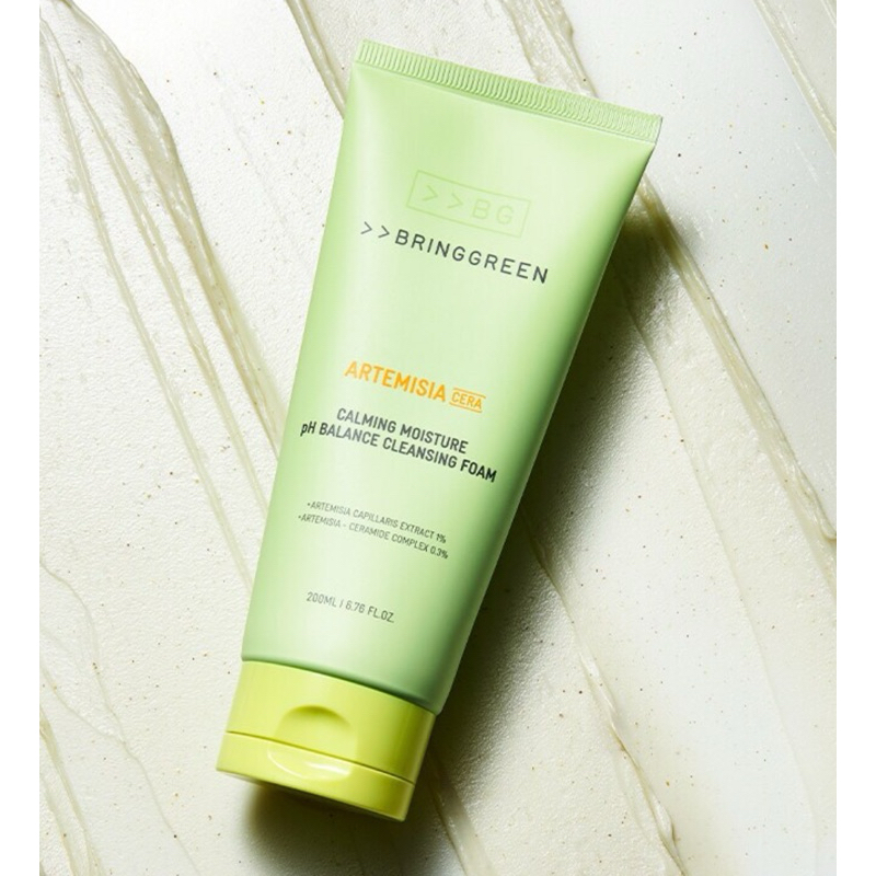 Sữa rửa mặt ngải cứu Bring Green Artemisia PH Balance cleansing foam 200ml