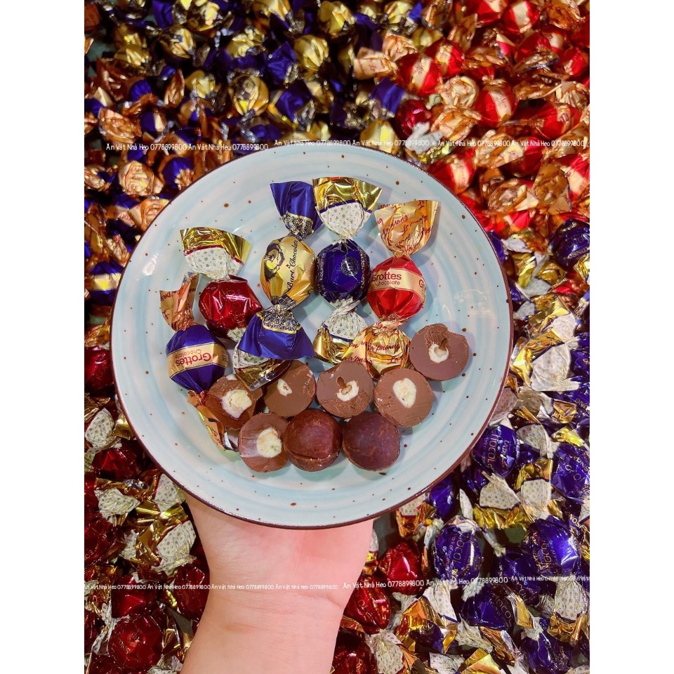 Kẹo Chocolate Xoắn Hai Đầu Đủ Màu Sắc Thơm Ngon