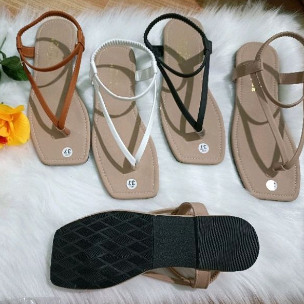 Dép sandal nữ quai xỏ ngón mũi vuôngđược may viền chắc chắn cực kì dễ thương& dép đi học( phom nhỏ tăng 1 sz ạ)