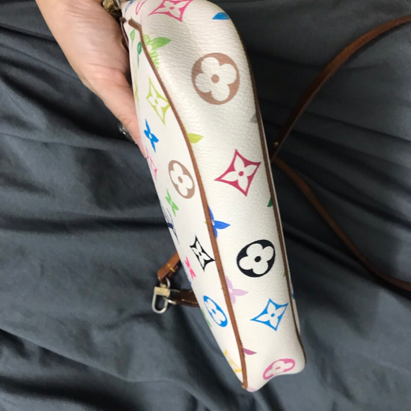 Túi lv đinh cổ dòng siêu hiếm s23 cm