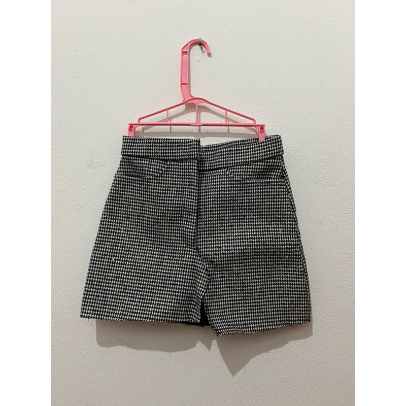 Pass các mẫu chân váy